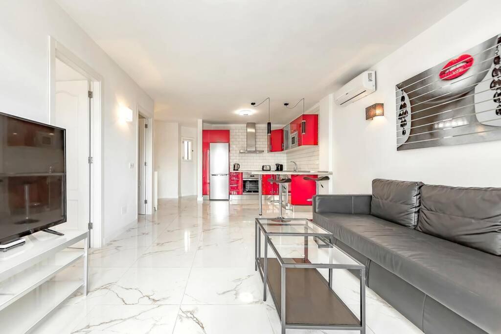 Modern Apartment In Parque Royal I, Playa Fanabe Costa Adeje  Exterior photo